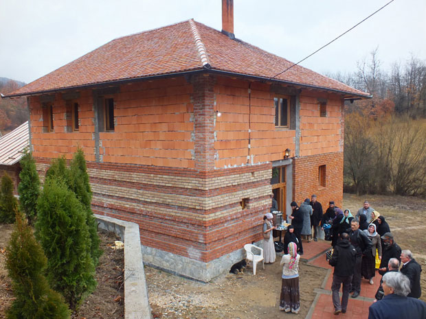 Молитва у новој катакомби